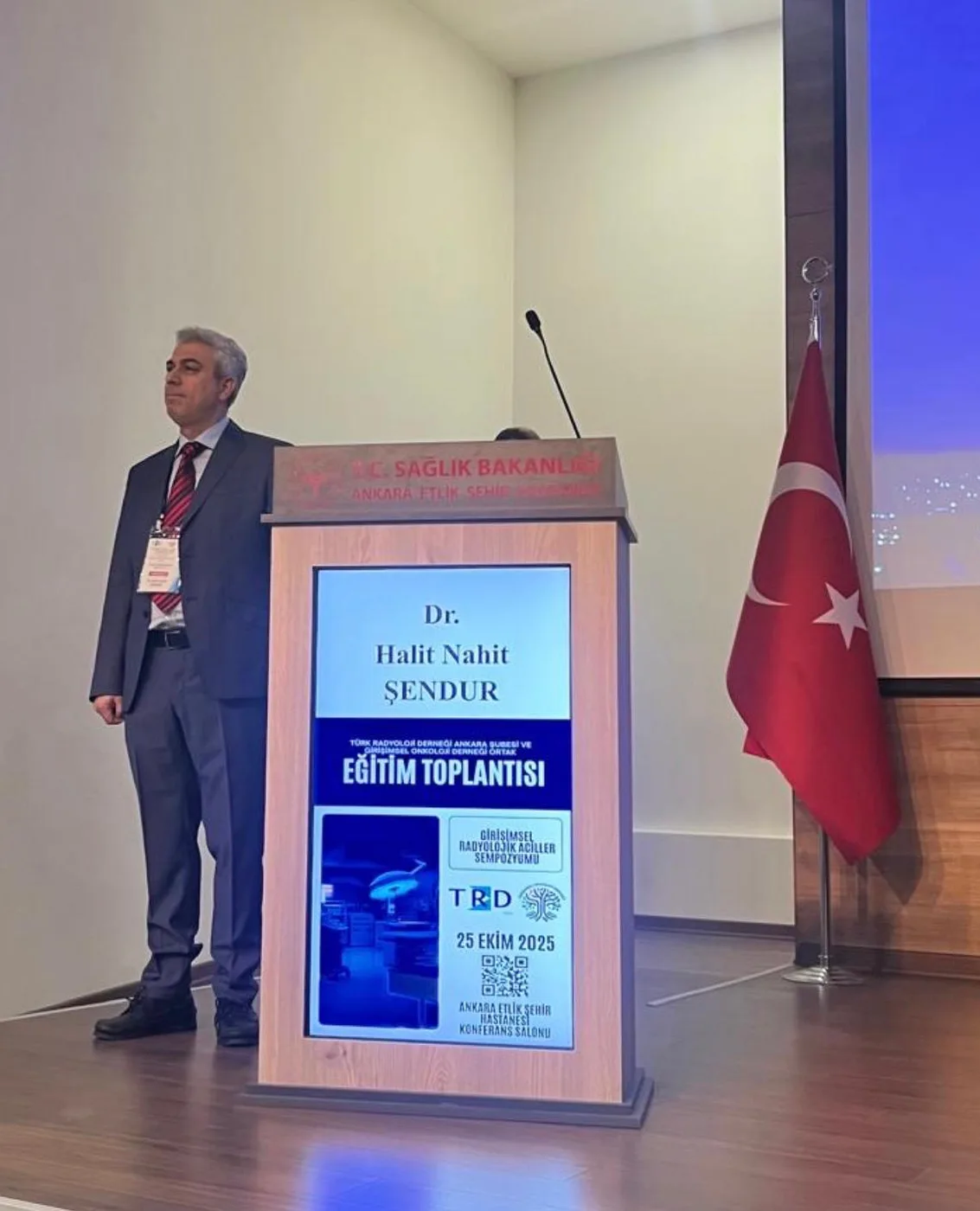 Davetli Konuşma