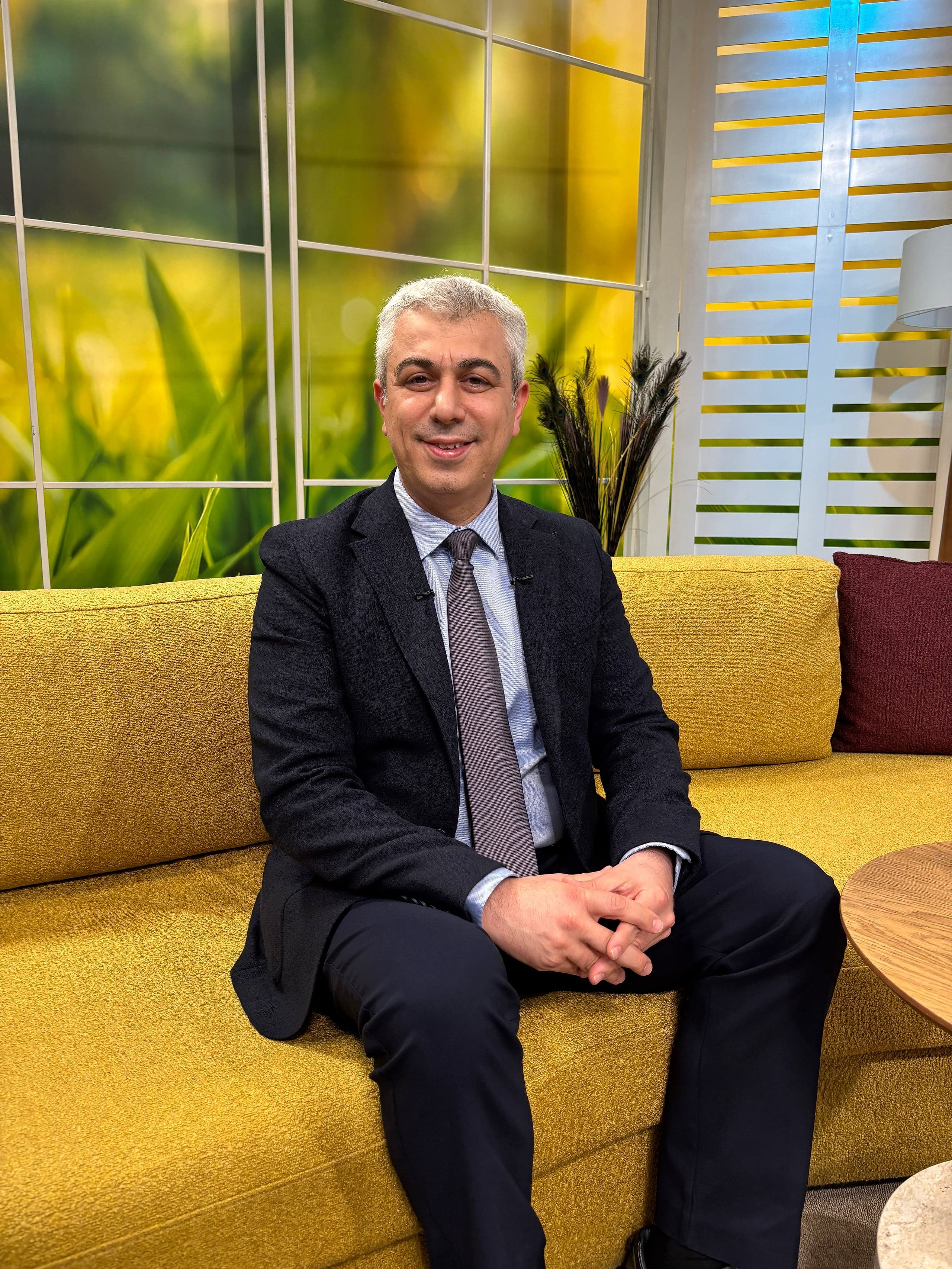Doç. Dr. Halit Nahit Şendur televizyon programında